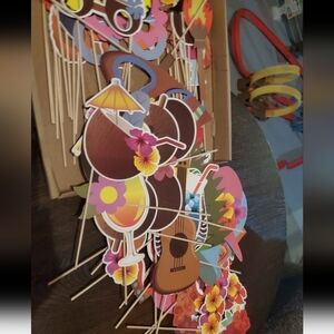 Luau Hawaiian Party In A Box